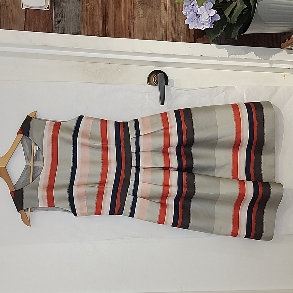 Hugo‎ Boss Sleeveless Striped Fit and Flare Midi dress size 6
